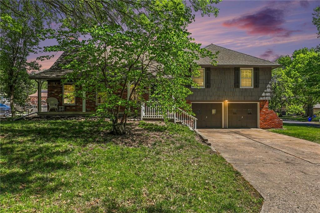 Listing Photo MLS #HMS2615728