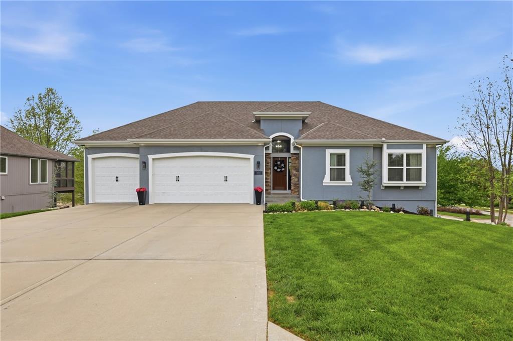 Listing Photo MLS #HMS2616339