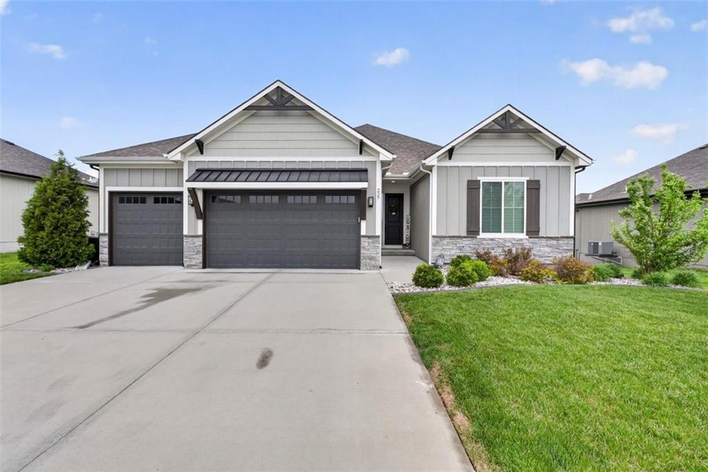 Listing Photo MLS #HMS2616637