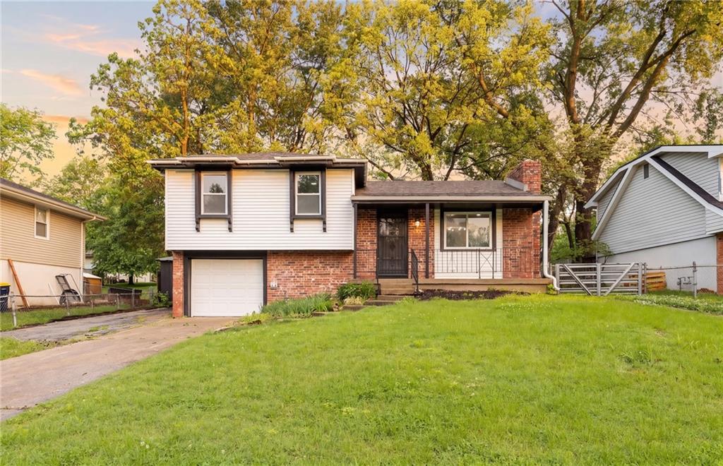 Listing Photo MLS #HMS2616802