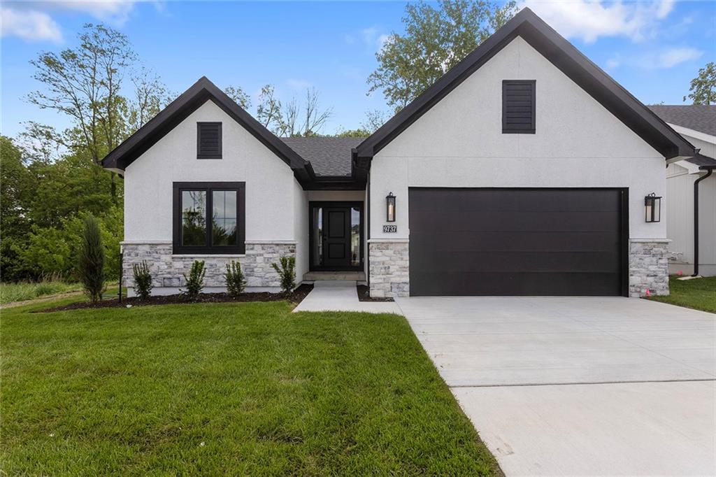 Listing Photo MLS #HMS2617079