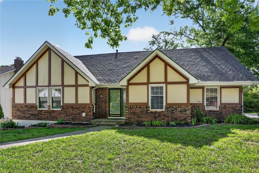 Listing Photo MLS #HMS2617160
