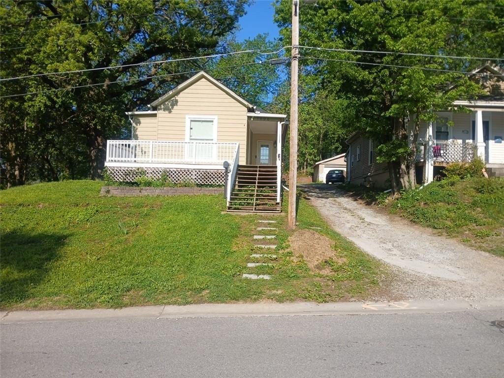 Listing Photo MLS #HMS2617175