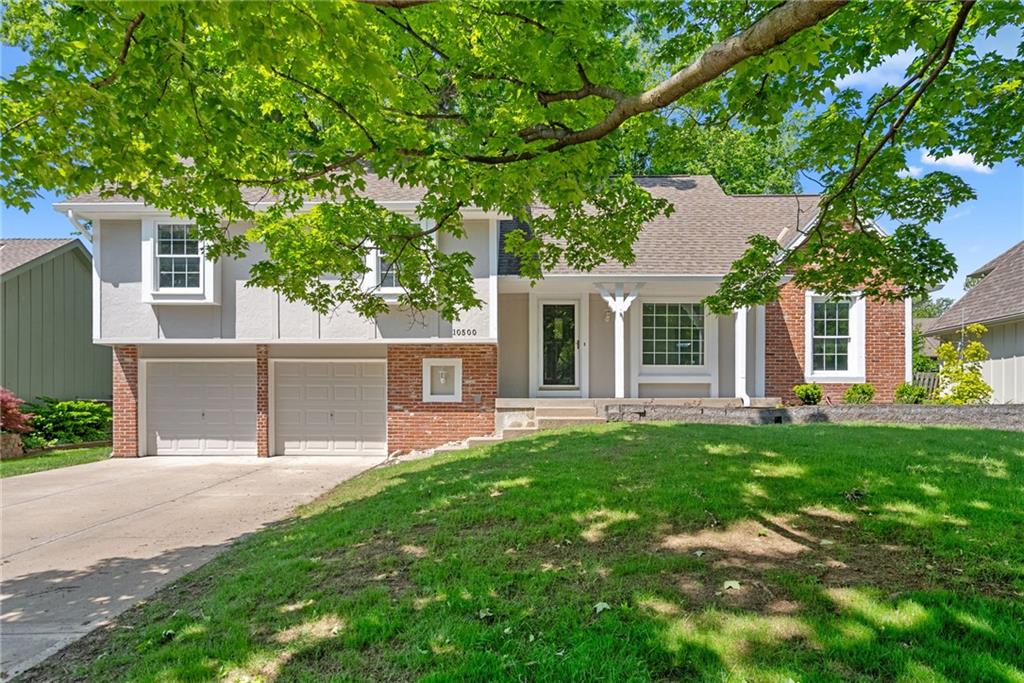 Listing Photo MLS #HMS2617669