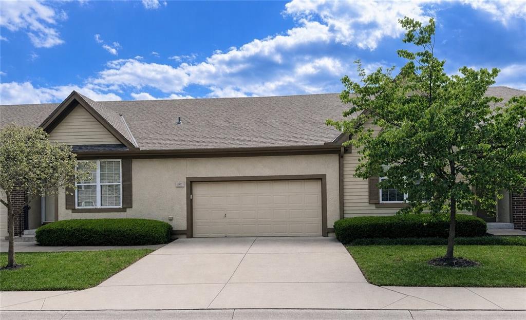 Listing Photo MLS #HMS2617900
