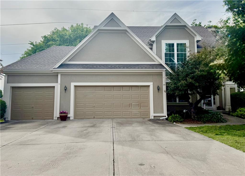 Listing Photo MLS #HMS2618255