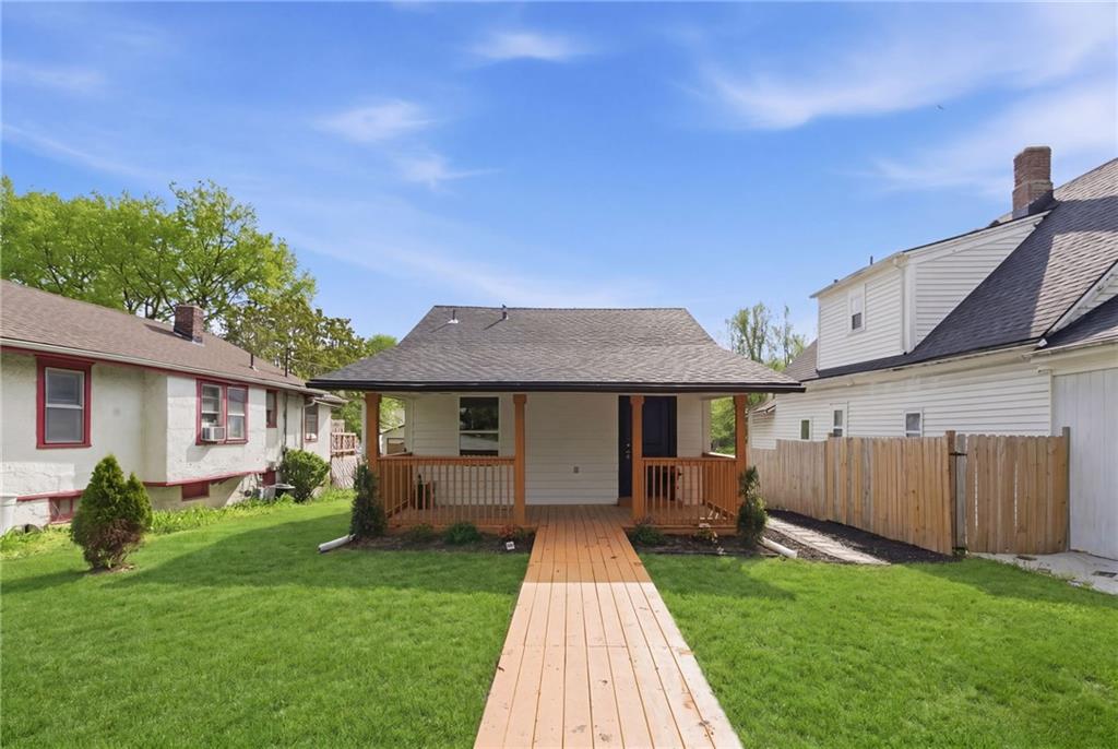 Listing Photo MLS #HMS2618766