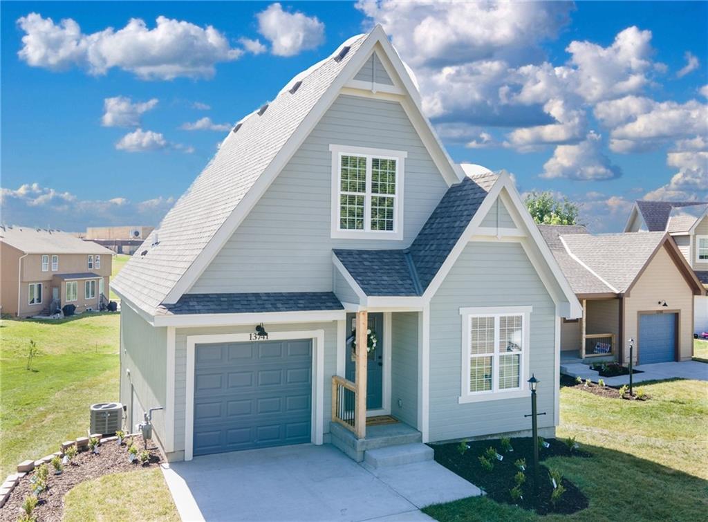 Listing Photo MLS #HMS2618831