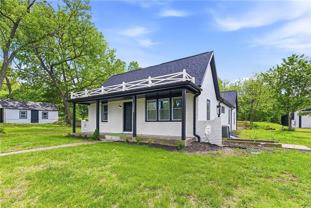 Listing Photo MLS #HMS2618844