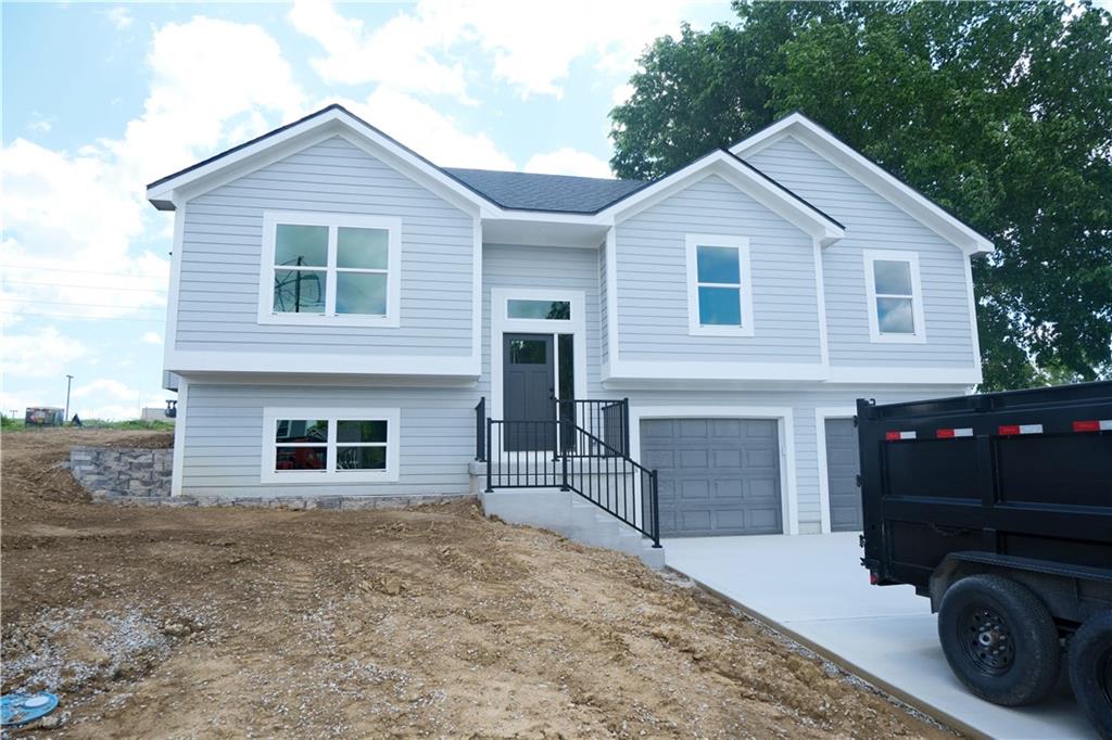 Listing Photo MLS #HMS2618981