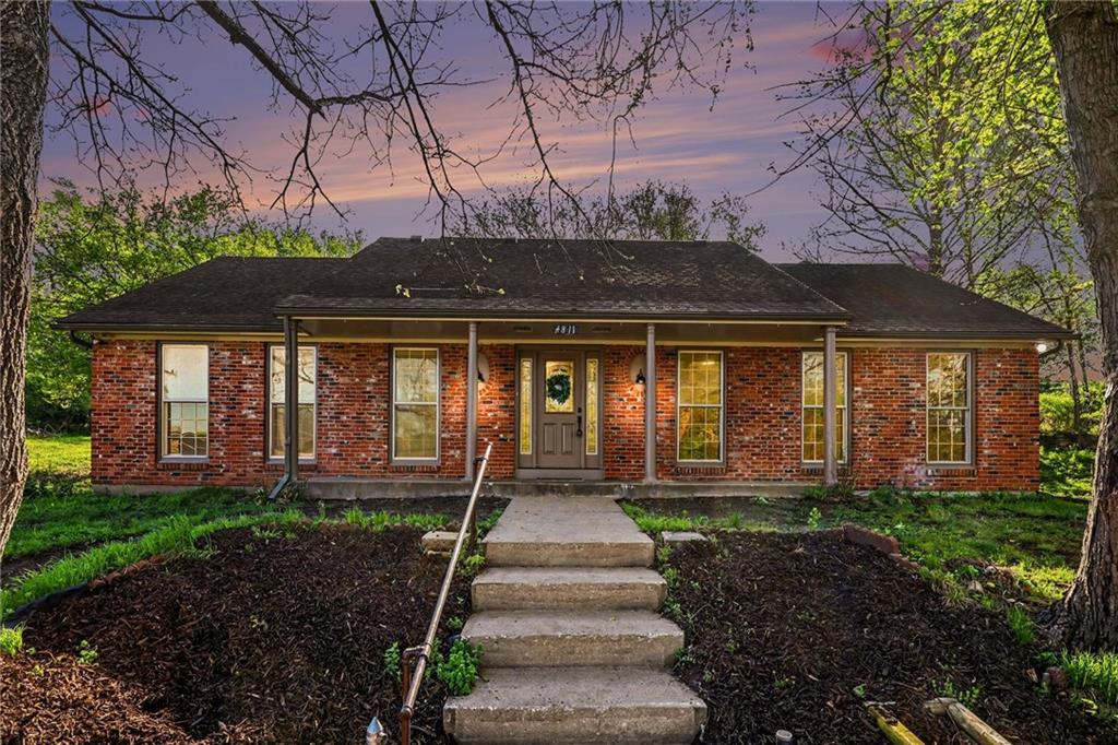 Listing Photo MLS #HMS2619071