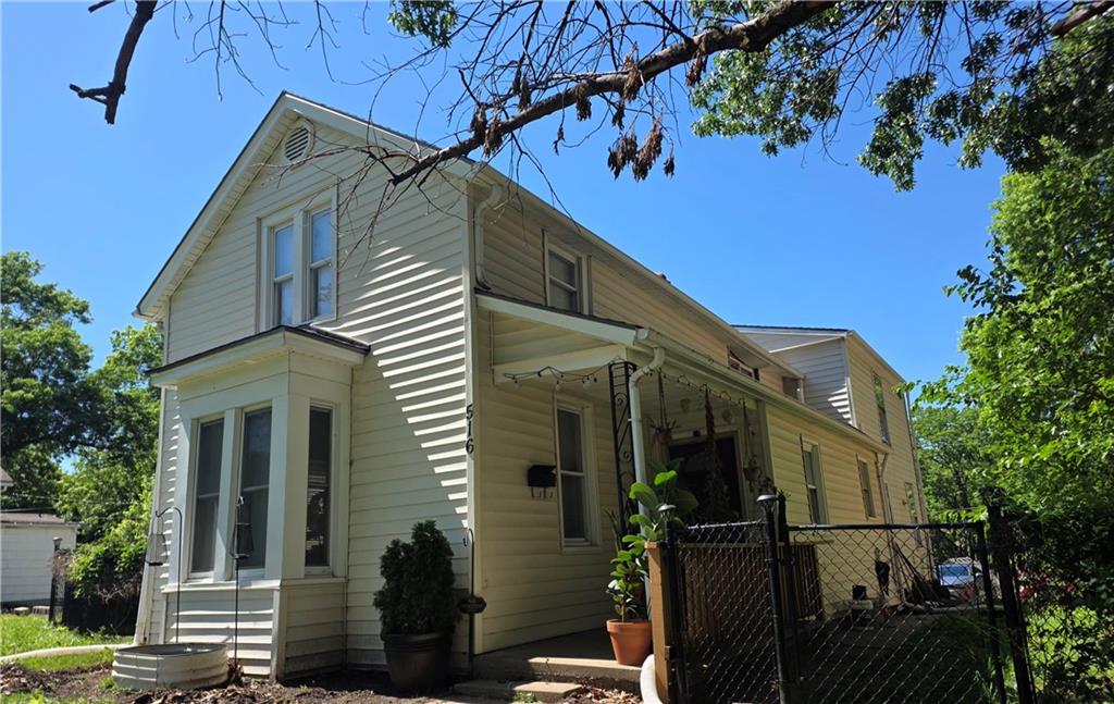 Listing Photo MLS #HMS2622106