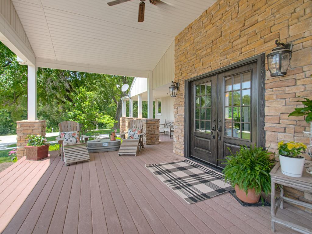 Listing Photo MLS #HMS2623291