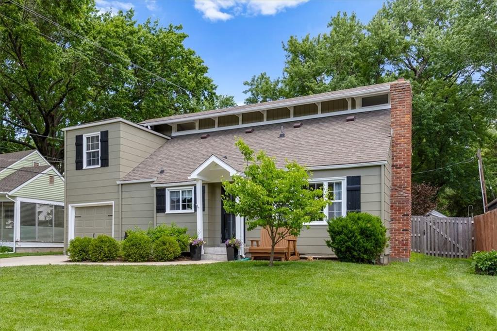 Listing Photo MLS #HMS2625032