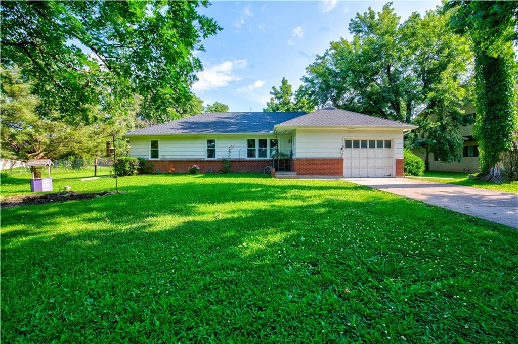 Listing Photo MLS #HMS2625185