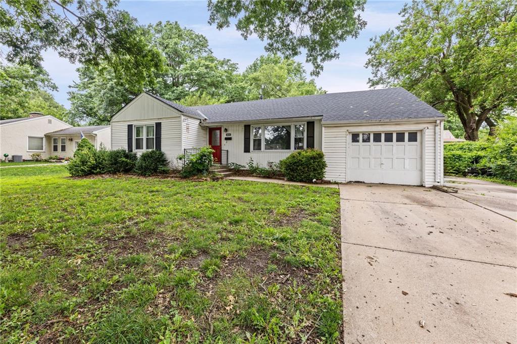 Listing Photo MLS #HMS2625386