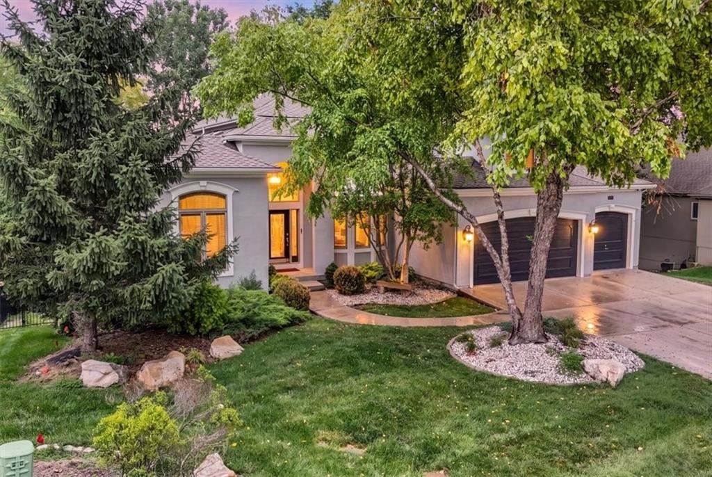 Listing Photo MLS #HMS2626084