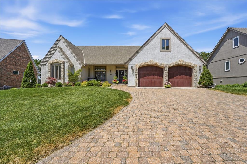 Listing Photo MLS #HMS2626888