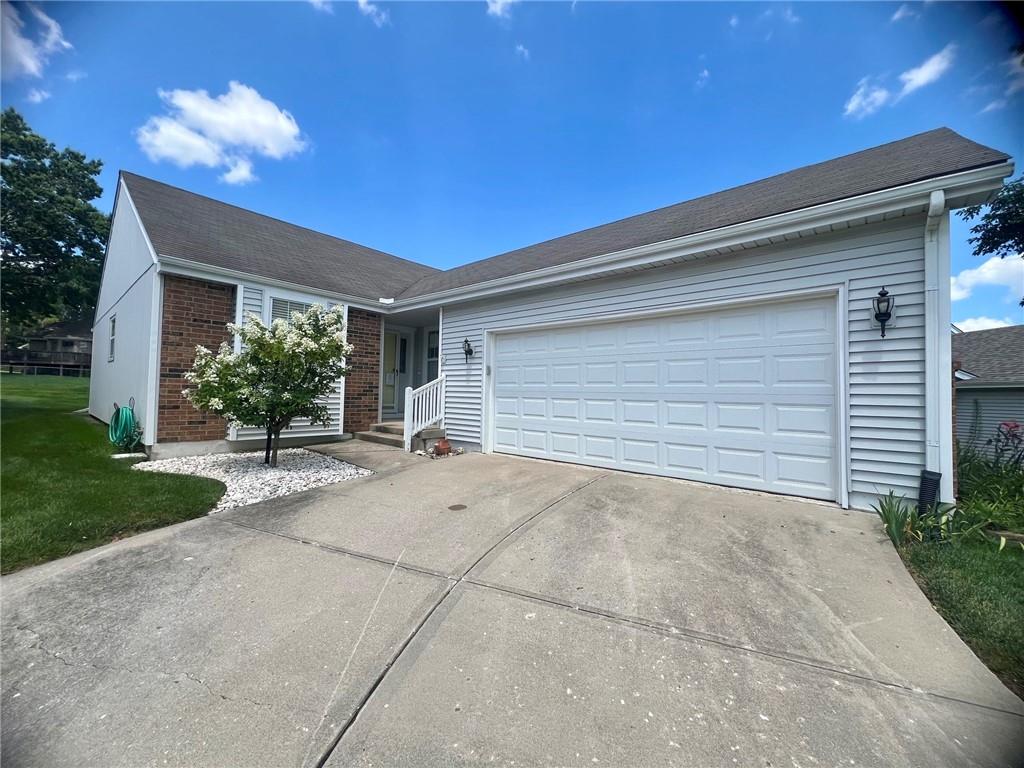 Listing Photo MLS #HMS2627090