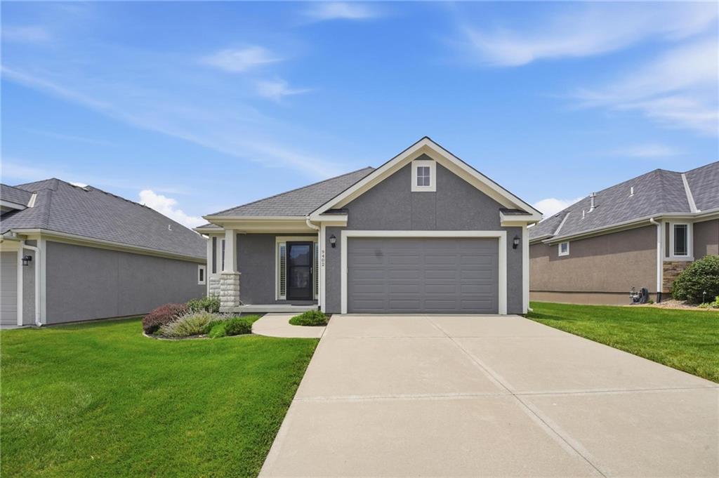 Listing Photo MLS #HMS2627270