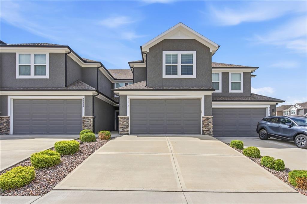 Listing Photo MLS #HMS2627323