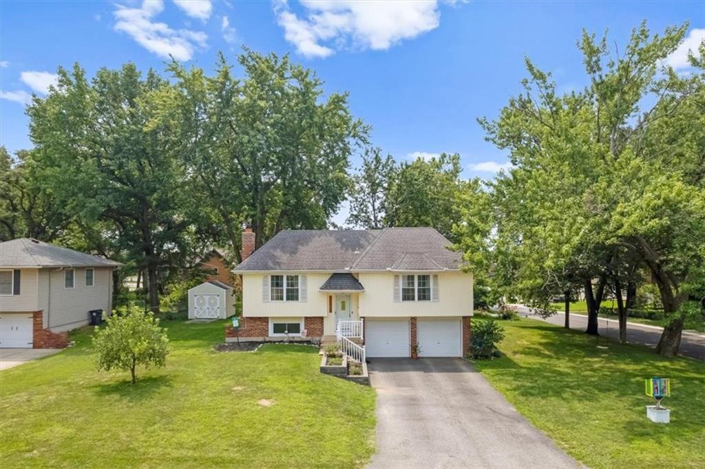 Listing Photo MLS #HMS2627562
