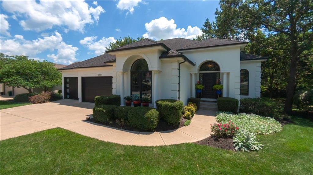 Listing Photo MLS #HMS2627666
