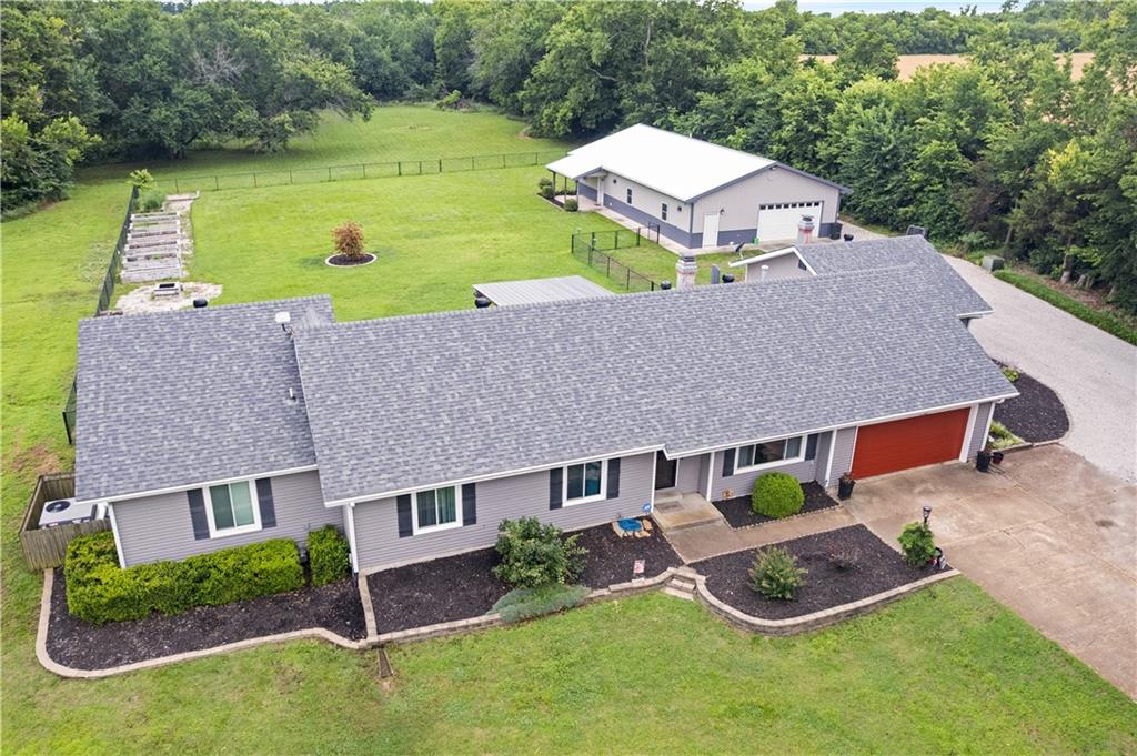 Listing Photo MLS #HMS2627724