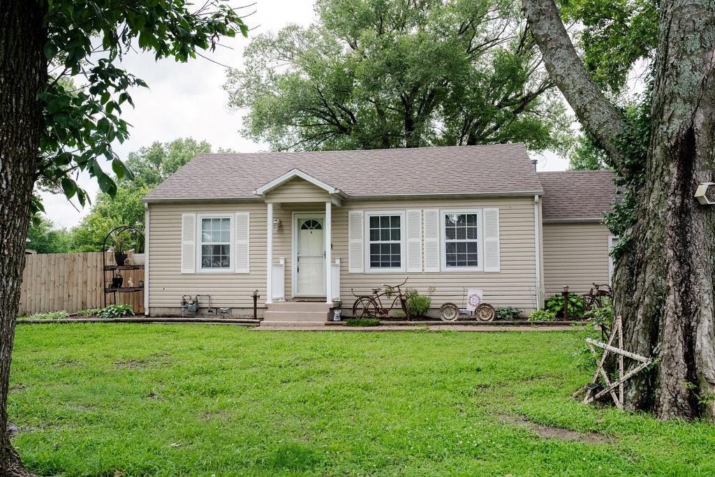 Listing Photo MLS #HMS2627971