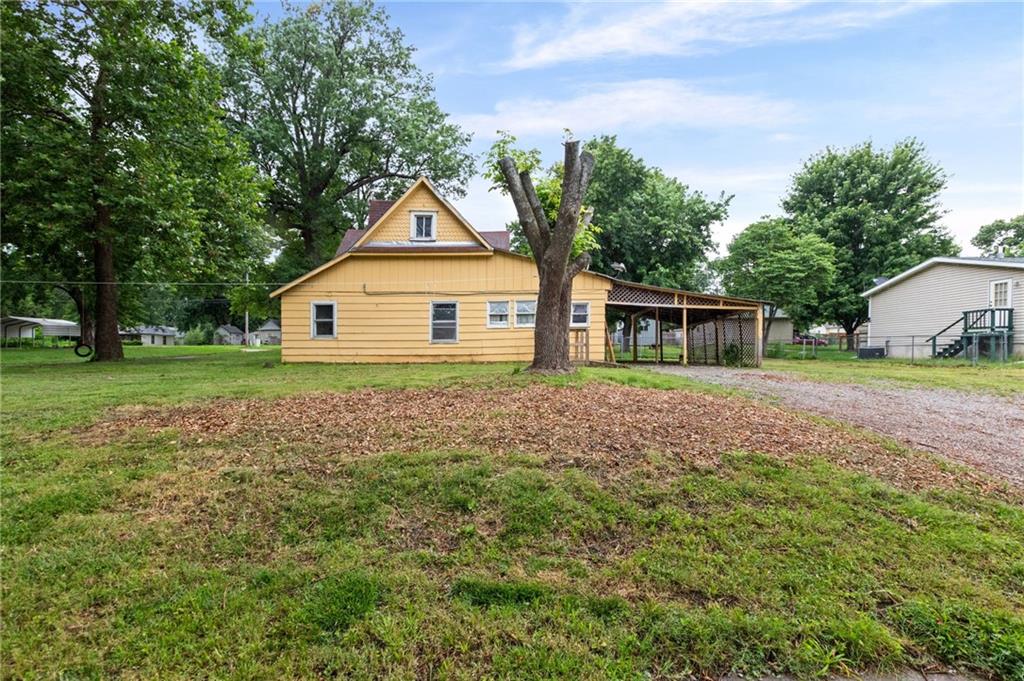 Listing Photo MLS #HMS2628391