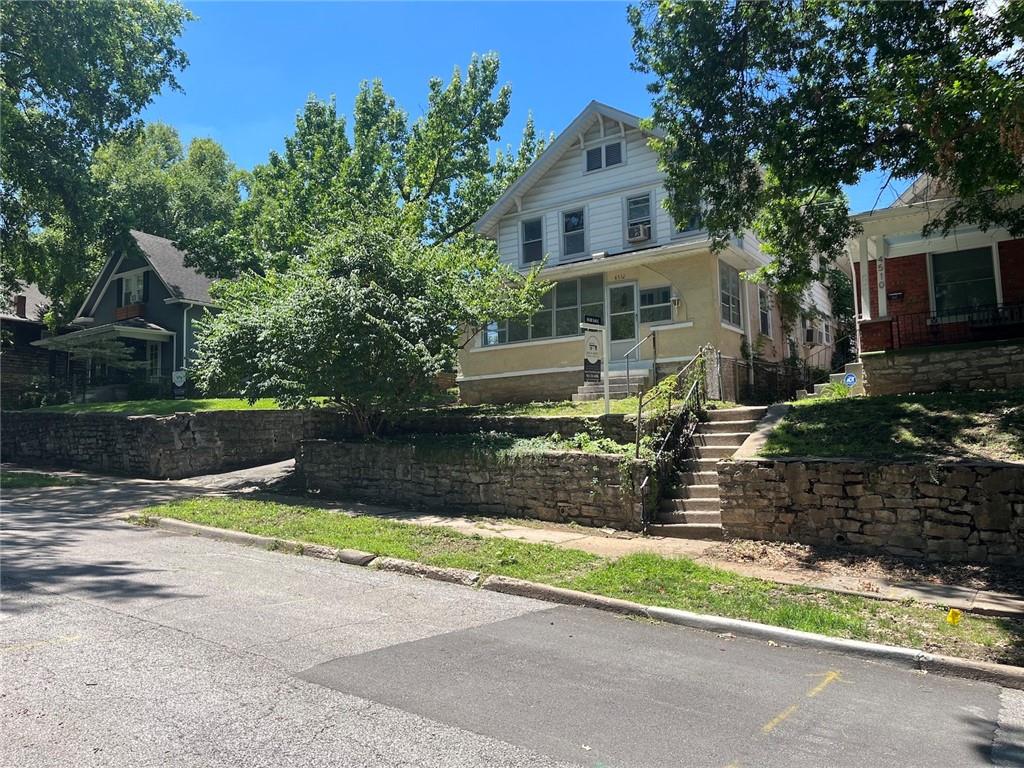 Listing Photo MLS #HMS2628521
