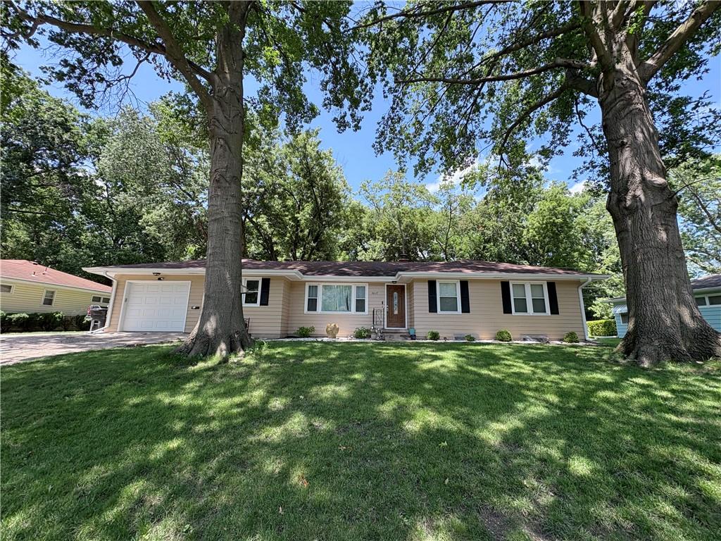Listing Photo MLS #HMS2628620