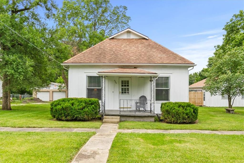 Listing Photo MLS #HMS2629003