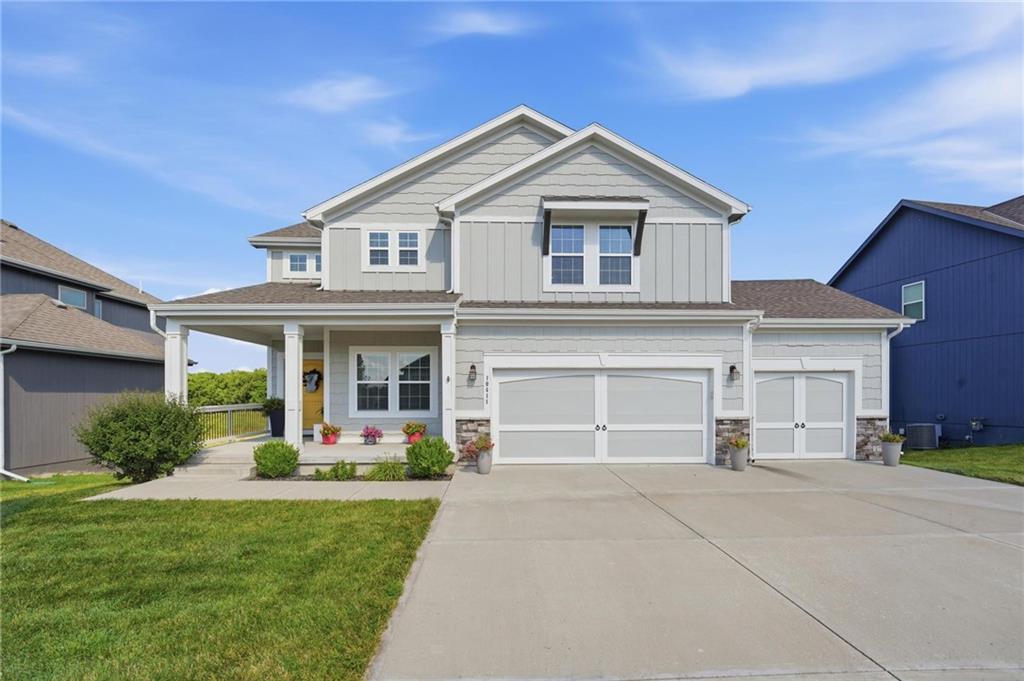 Listing Photo MLS #HMS2629009