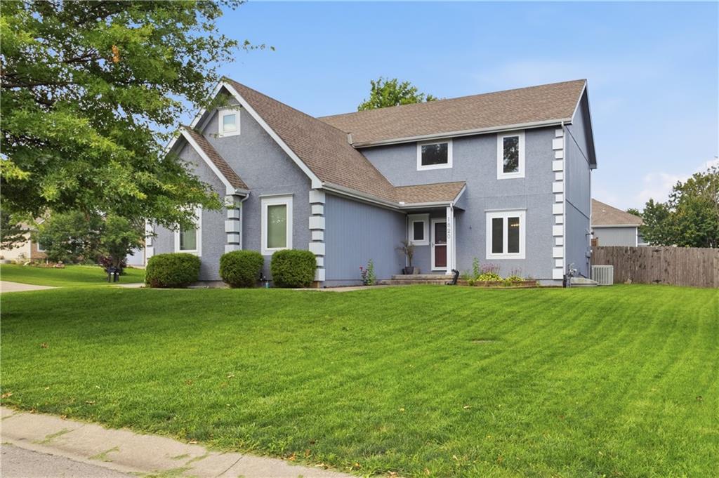 Listing Photo MLS #HMS2629018