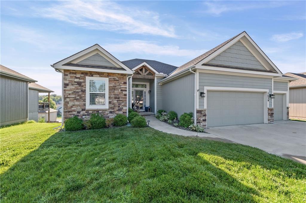 Listing Photo MLS #HMS2629219