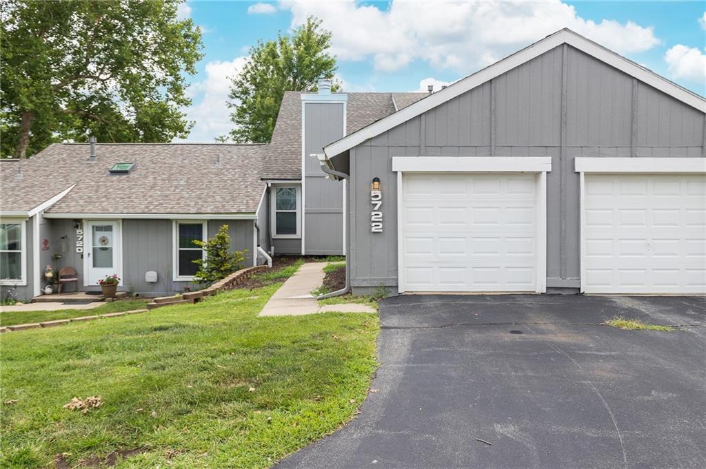 Listing Photo MLS #HMS2629417