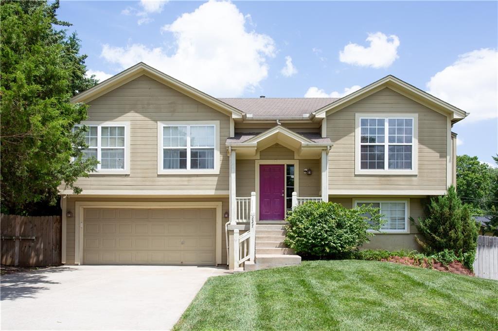 Listing Photo MLS #HMS2629433