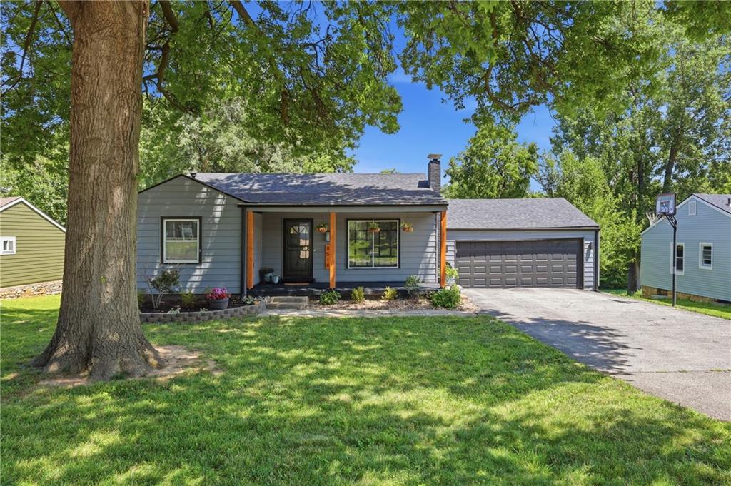 Listing Photo MLS #HMS2629531