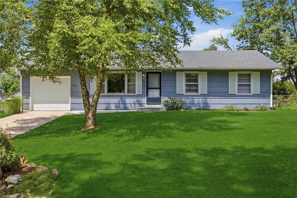 Listing Photo MLS #HMS2629757