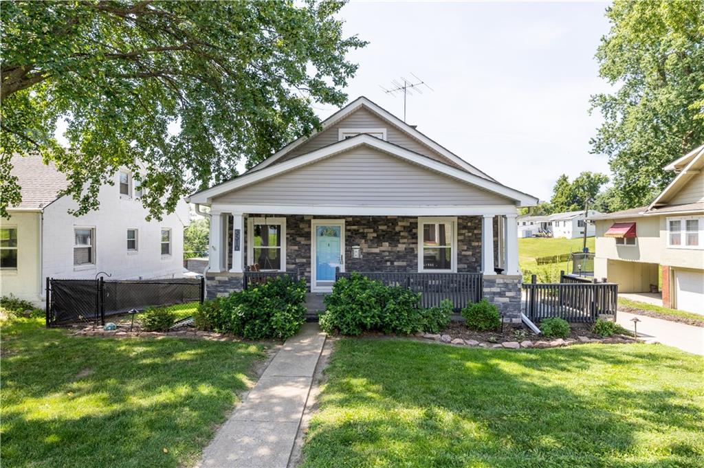 Listing Photo MLS #HMS2629812