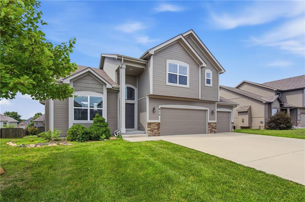 Listing Photo MLS #HMS2629842
