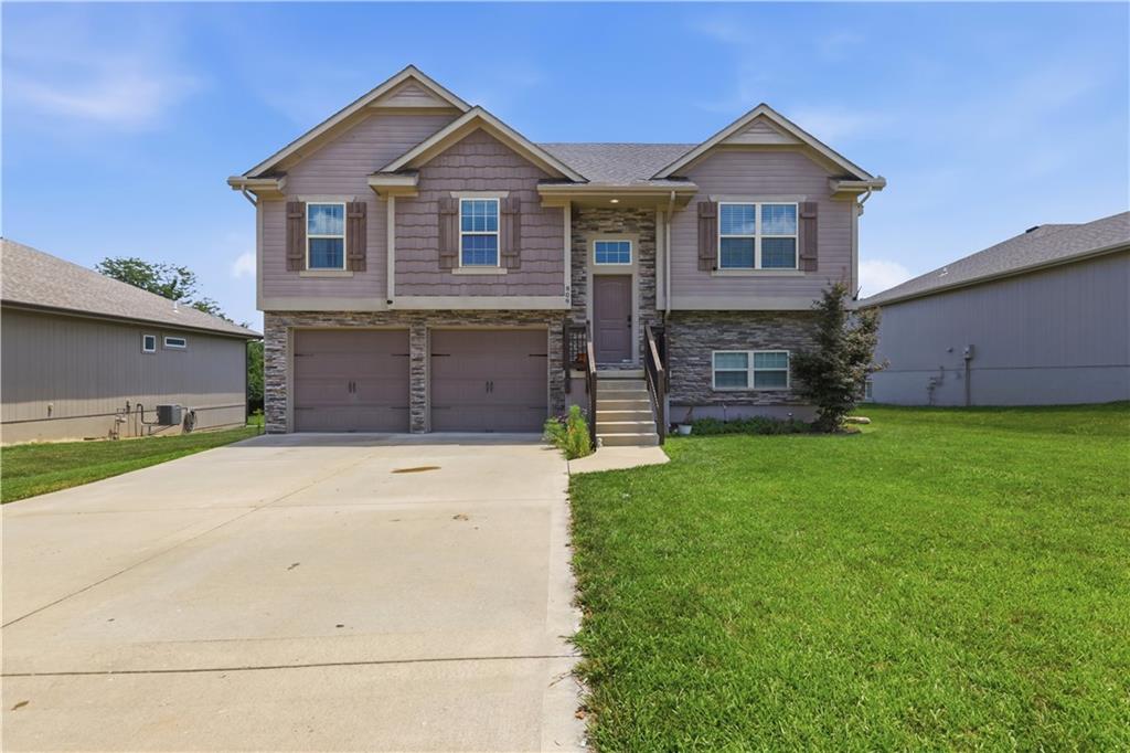 Listing Photo MLS #HMS2629943