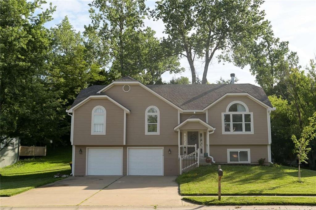 Listing Photo MLS #HMS2630073