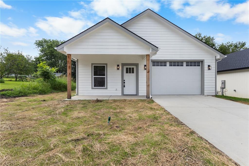 Listing Photo MLS #HMS2630842