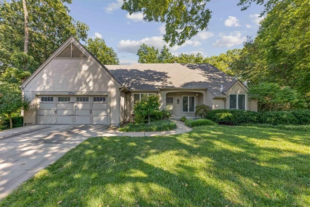 Listing Photo MLS #HMS2631021