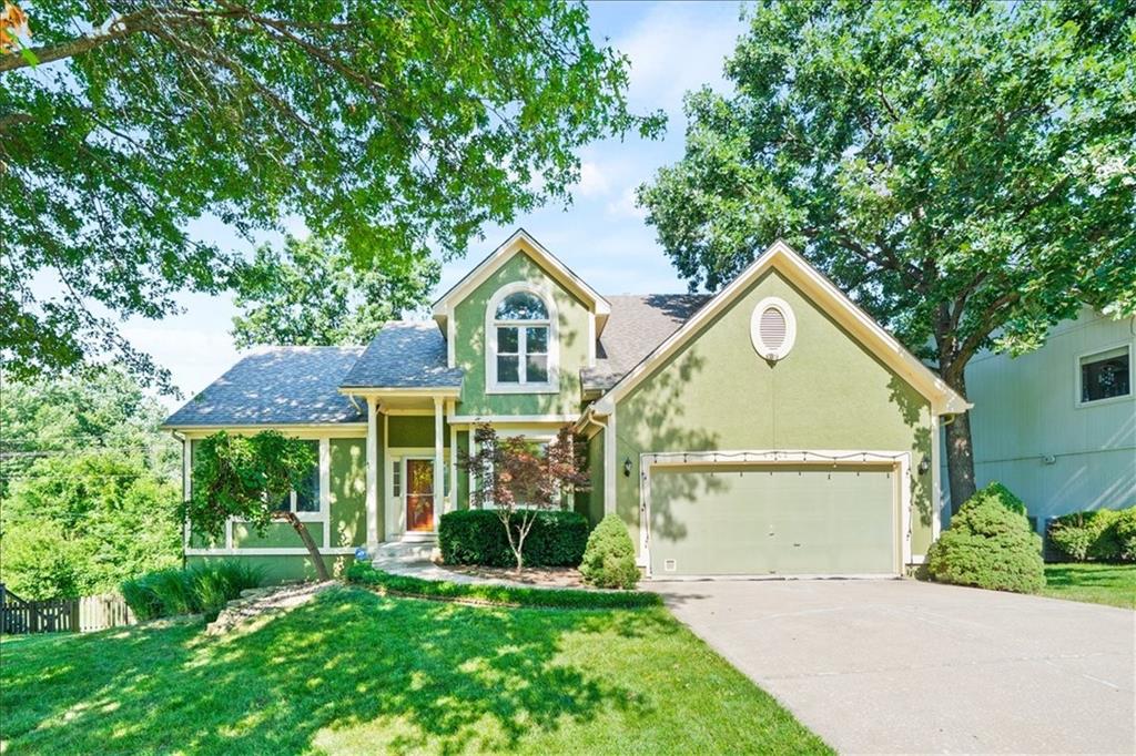 Listing Photo MLS #HMS2631073