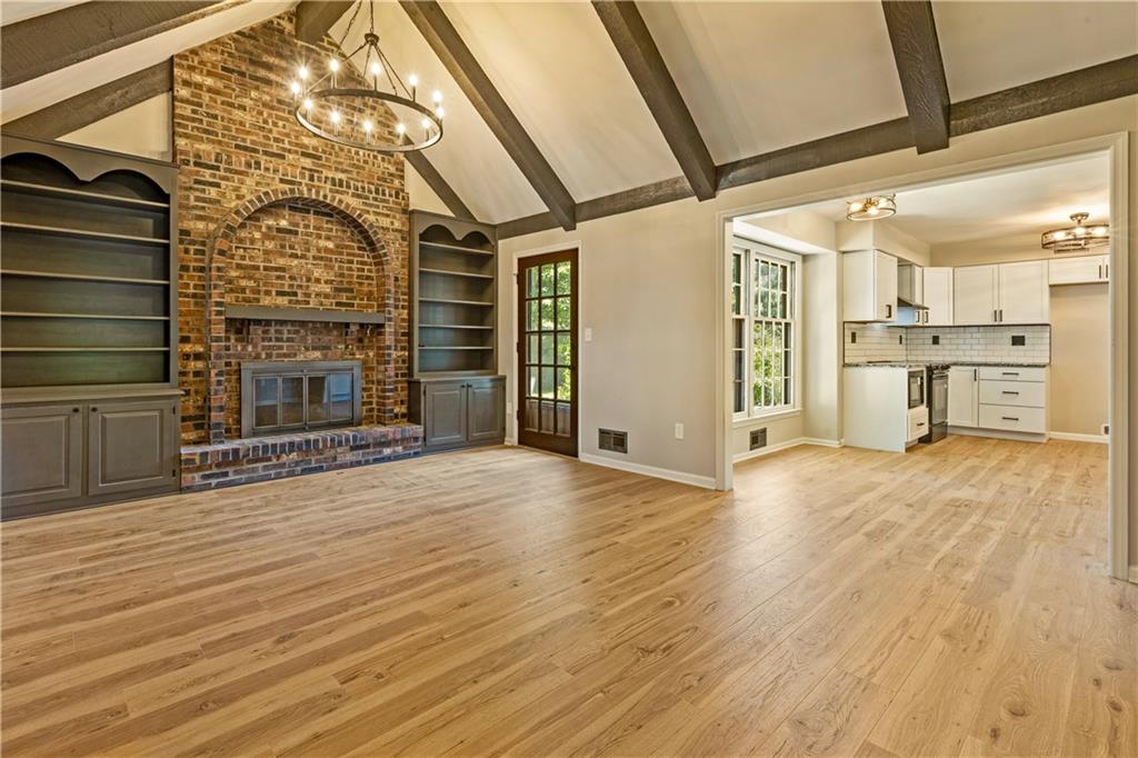Listing Photo MLS #HMS2631424