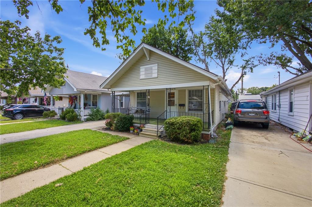 Listing Photo MLS #HMS2631851