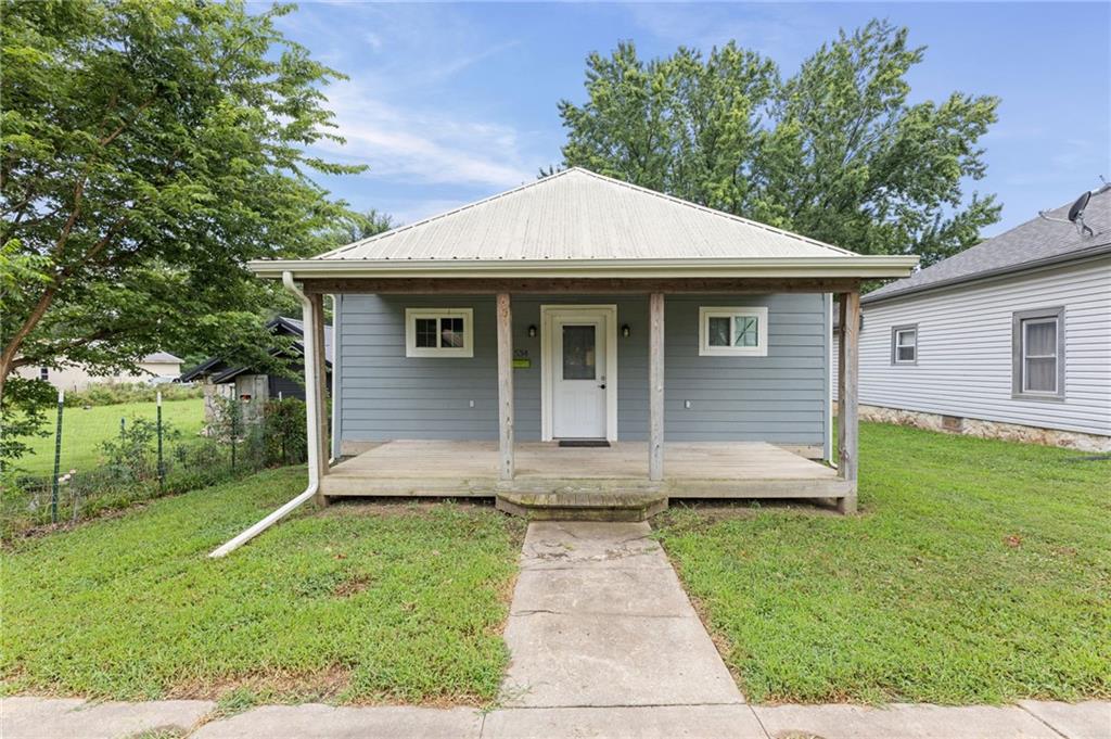 Listing Photo MLS #HMS2632153